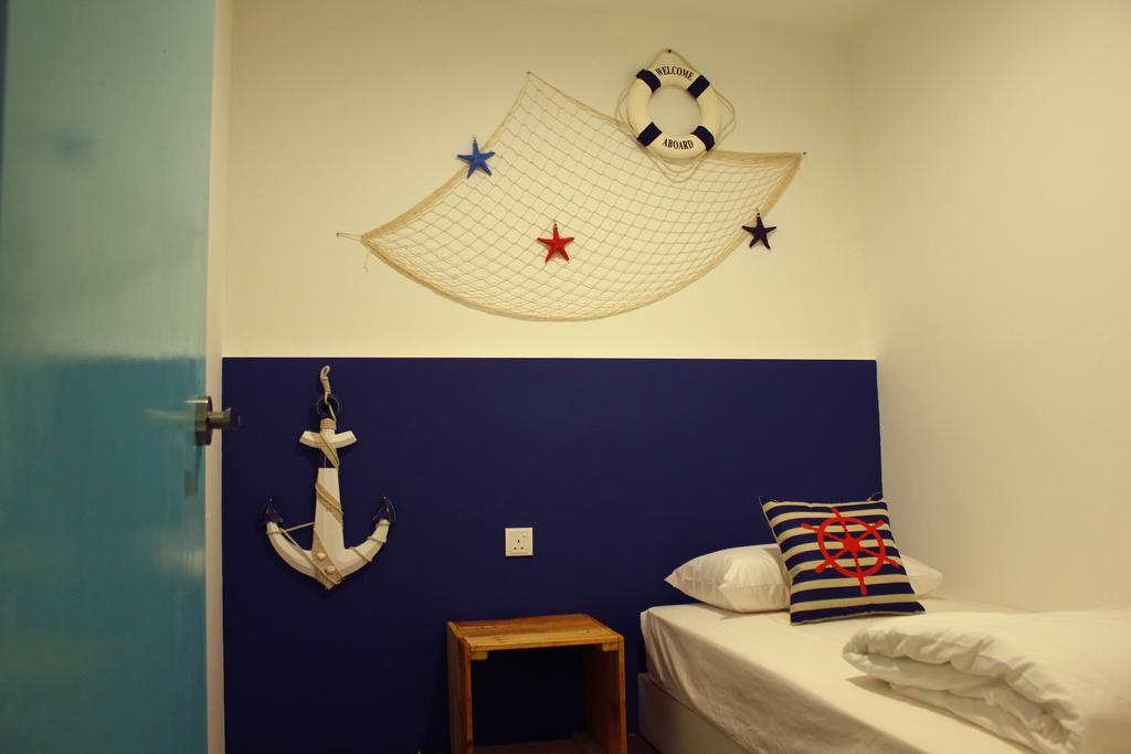 Roof Talk Theme Hostel Johor Bahru Cameră foto
